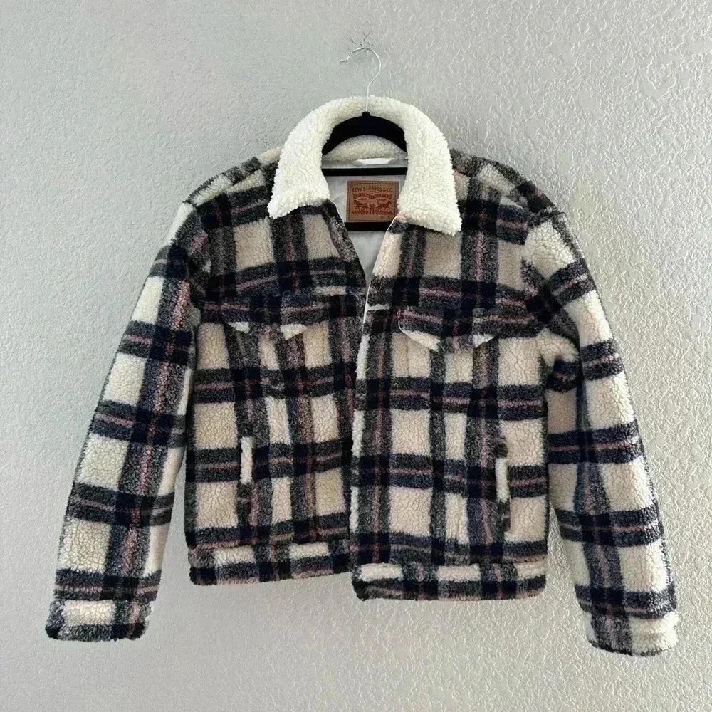Levi's Women's Ex-Boyfriend All Over Sherpa Plaid Jacket Size Small New w Tags